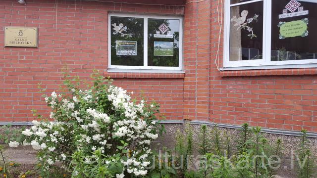 Esiet sveicināti bibliotēkā Kalnu pamatskolā